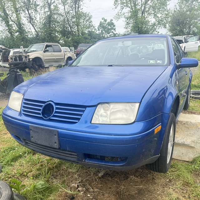 2002 Volkswagen Jetta GLS 1.8T 5AT's photo