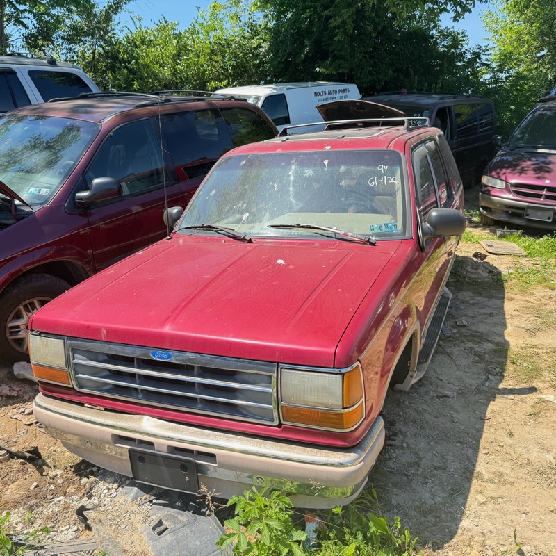1994 Ford Explorer's photo