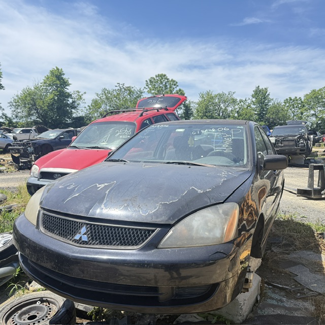 2006 Mitsubishi Lancer's photo