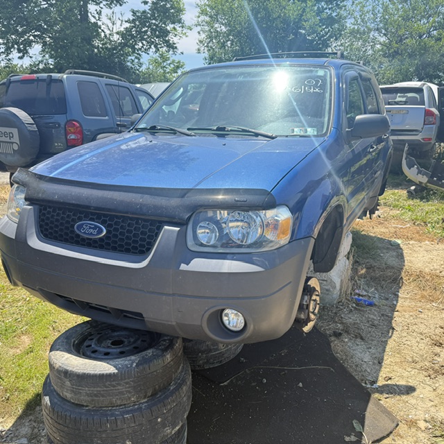 2007 Ford Escape's photo
