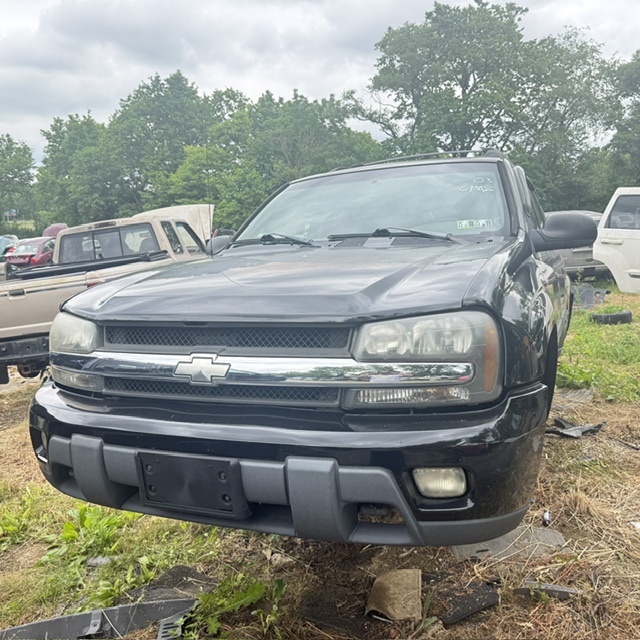 2002 Chevrolet Trailblazer's photo