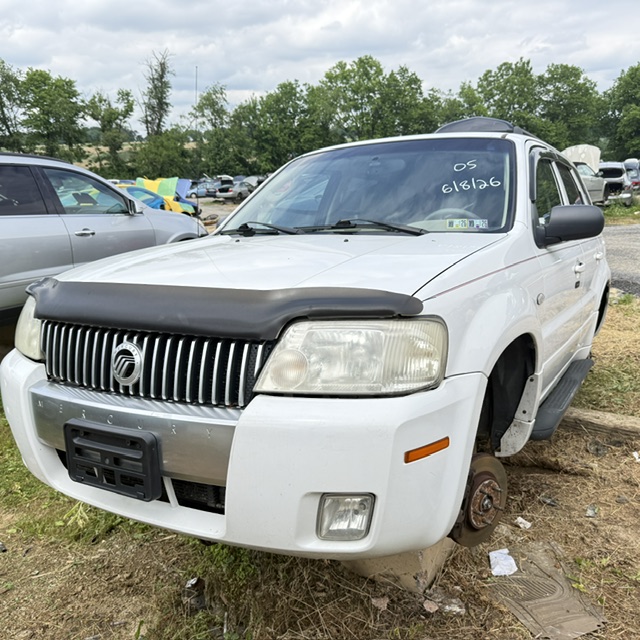 2005 Mercury Mariner Premier 4WD's photo