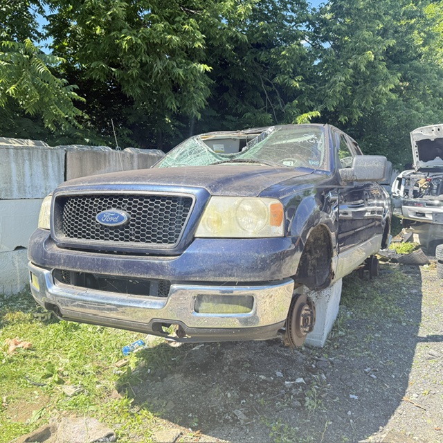 2005 Ford F-150 Lariat 4x4 SuperCab 133-in Styleside's photo