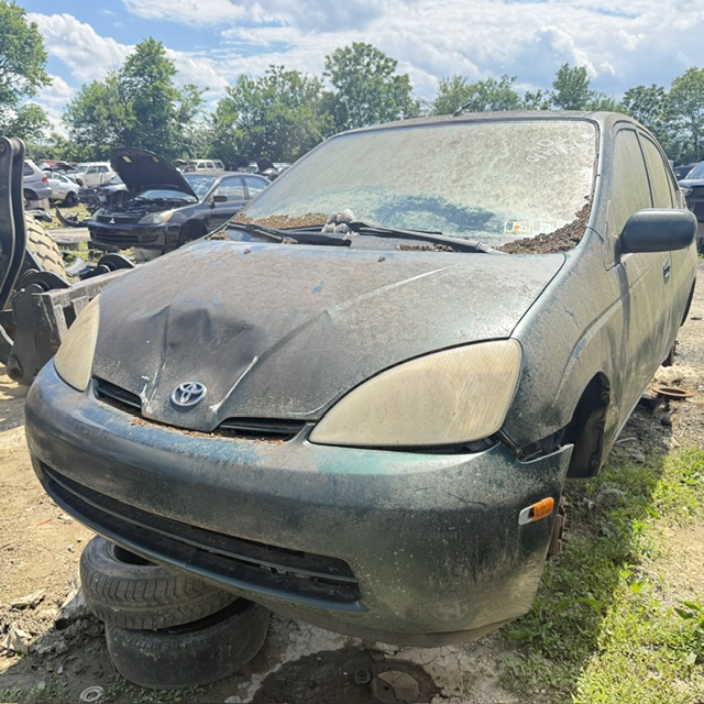 2003 Toyota Prius -'s photo