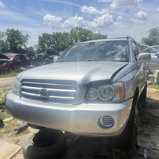2002 Toyota Highlander -'s photo