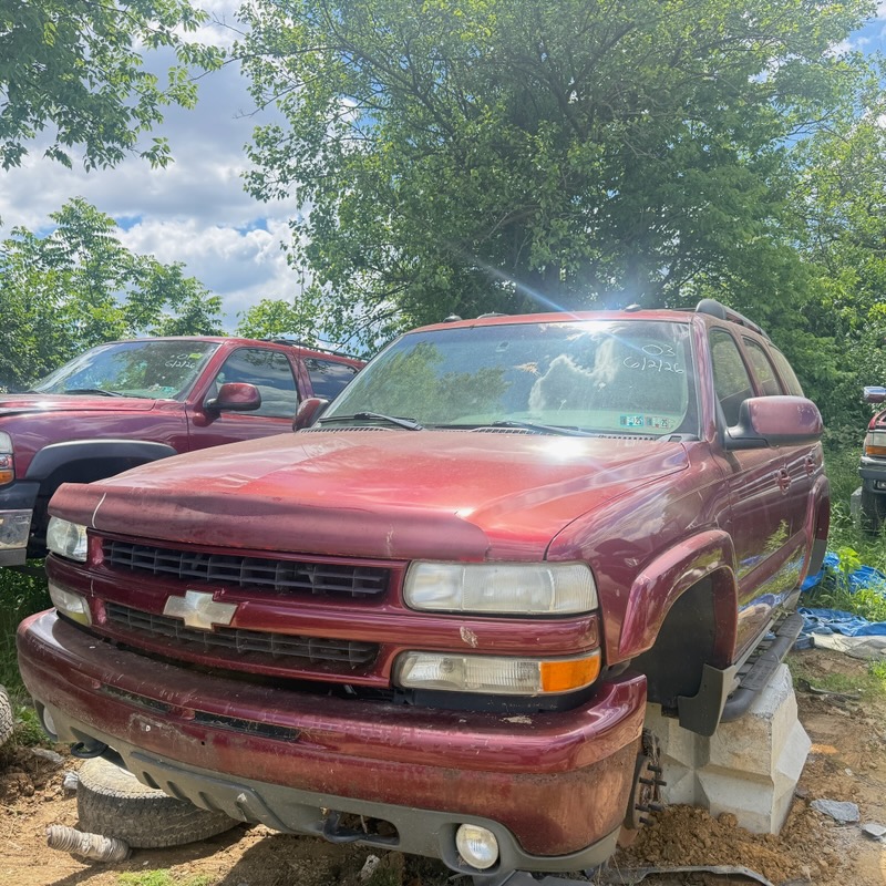 2003 Chevrolet Tahoe's photo